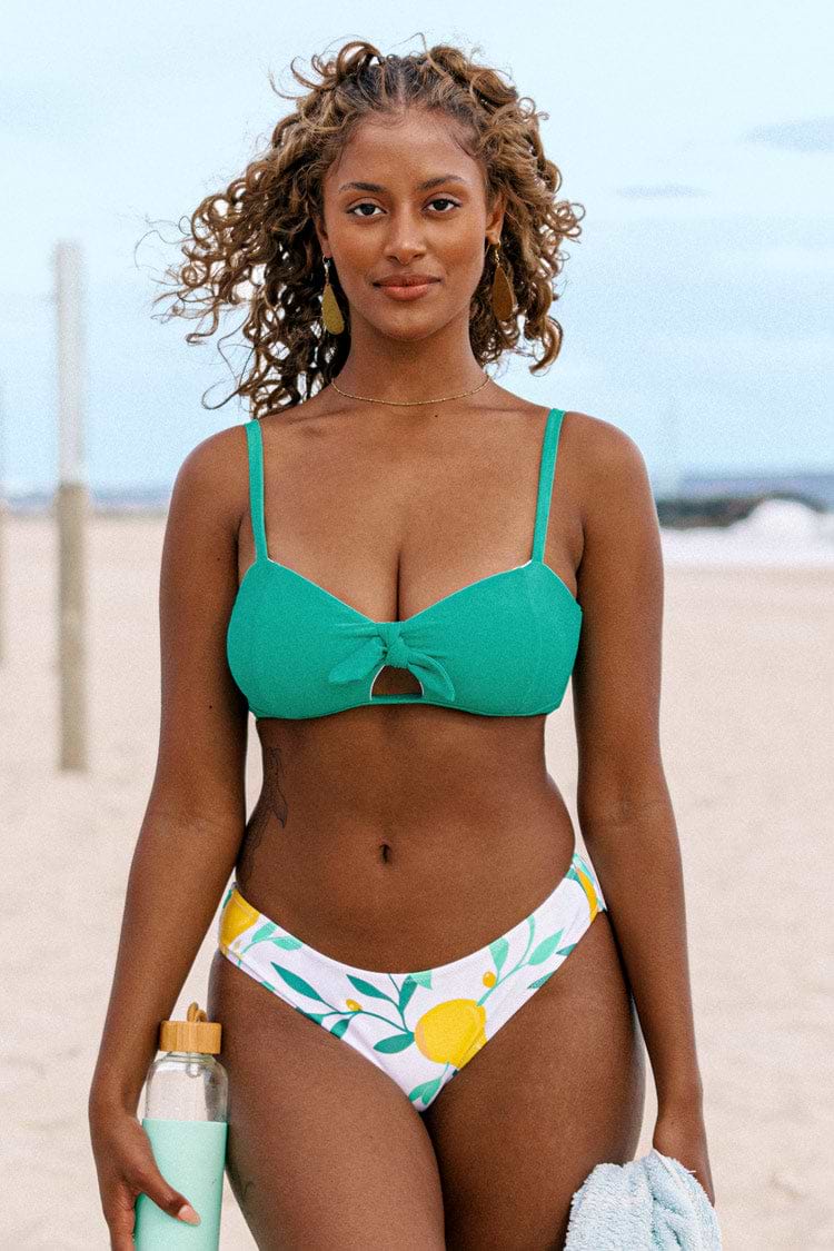 Bikini découpé réversible