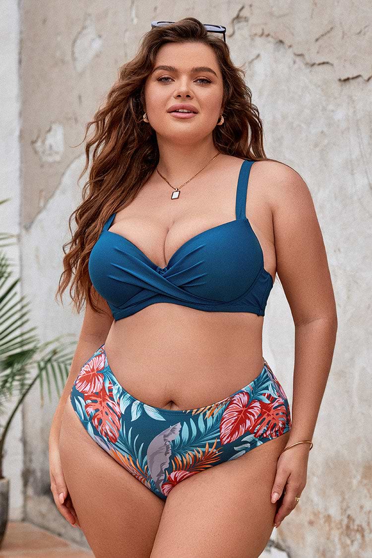 Haut de bikini grande taille froncé et croisé
