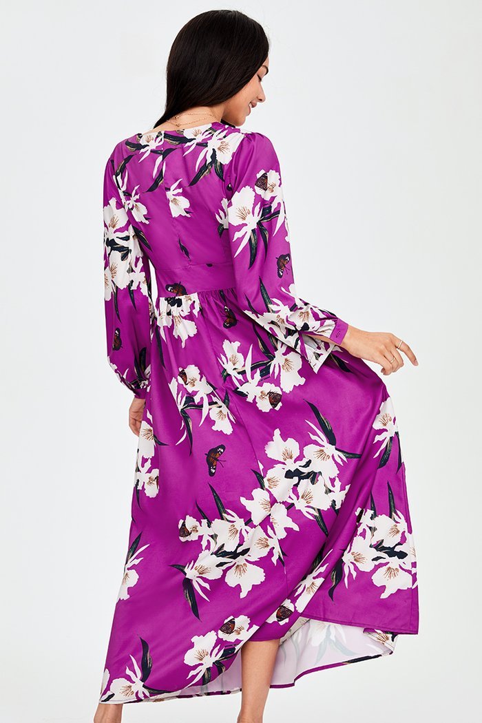 Vestido largo con escote V floral de Pink Blossoms