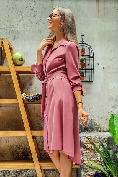 Vestido con botones de cinturón rosa coral