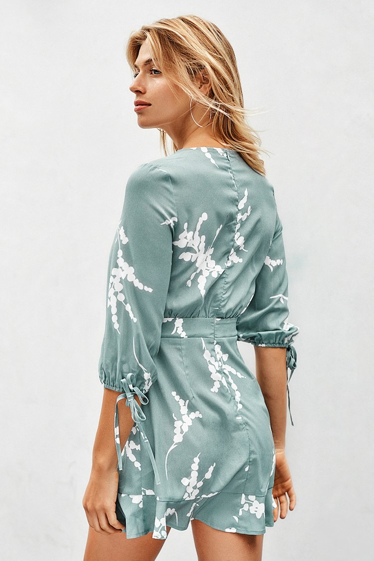 Mini vestido delantero con lazo estampado verde de Misty