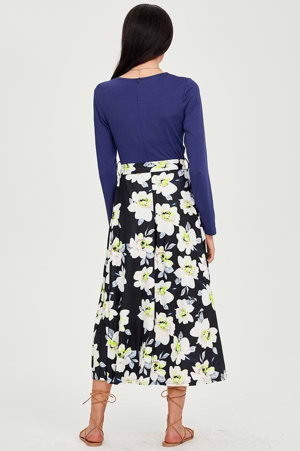 Vestido Midi Azul y Floral