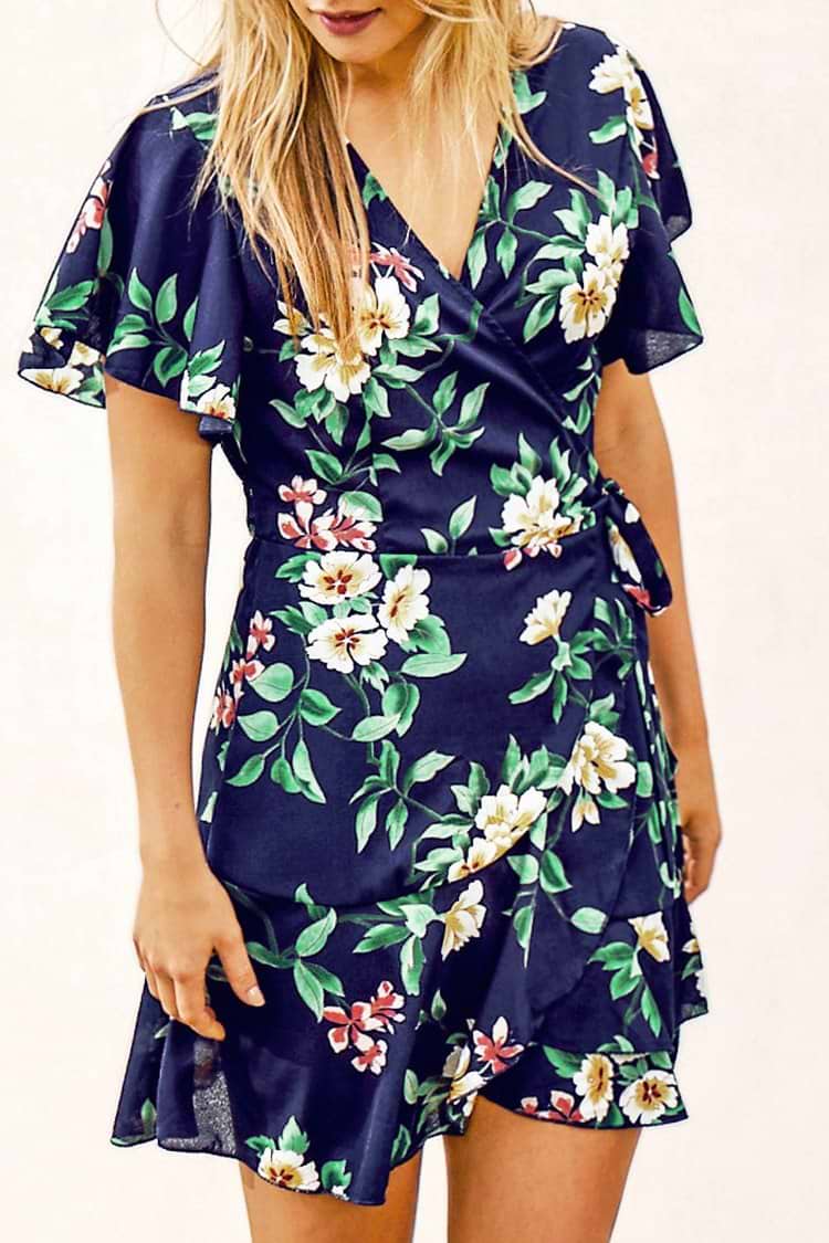 Vestido estampado floral azul marino de encaje con volantes