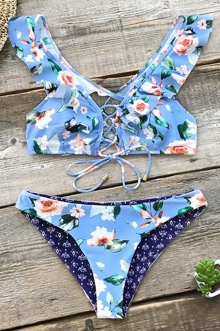 Bikini Reversible Floral Azul Con Volantes