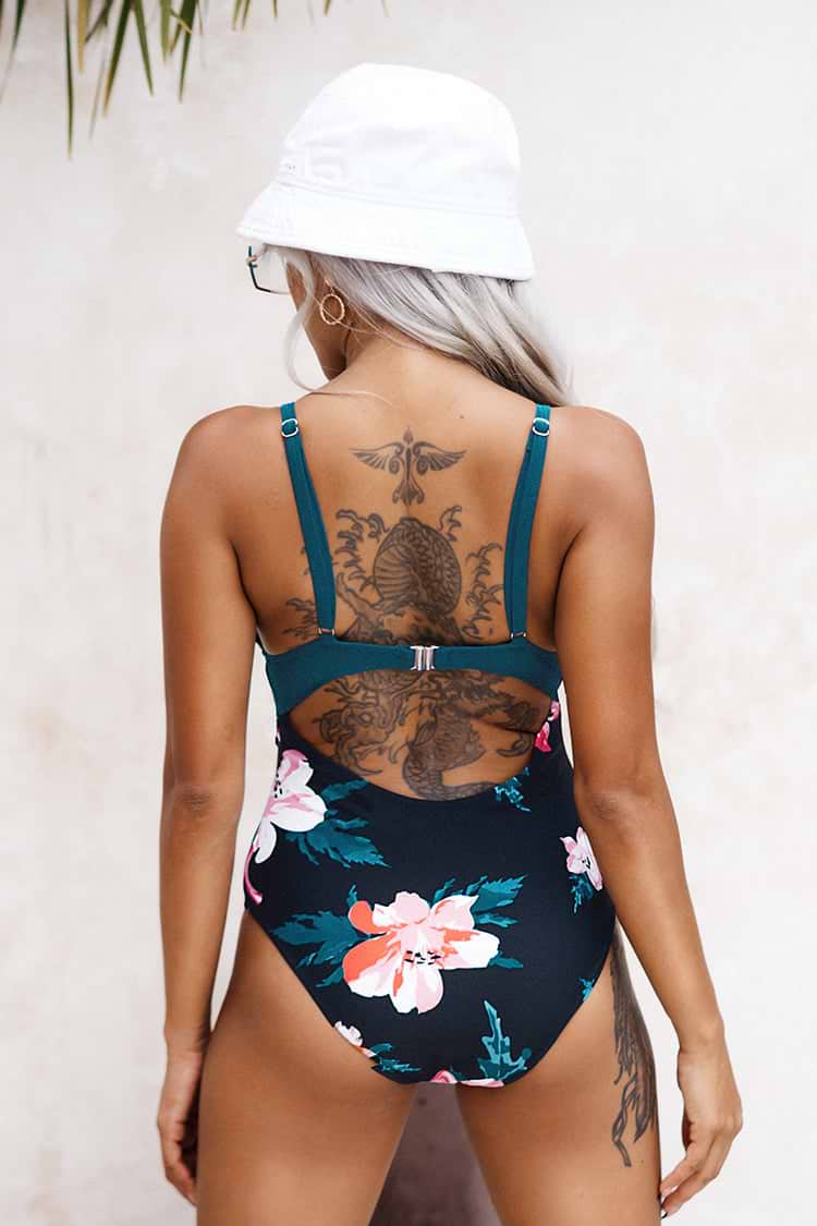 Summer Seaside Scalloped One Piece Swimsuit