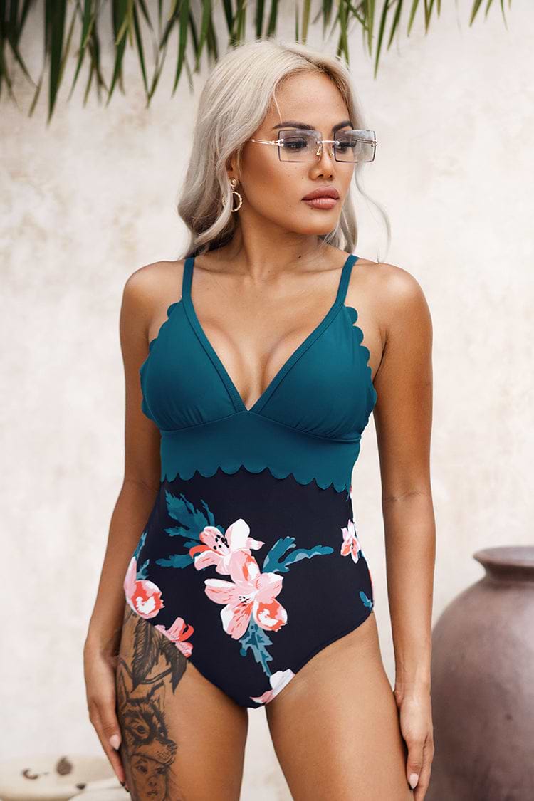 Summer Seaside Scalloped One Piece Swimsuit