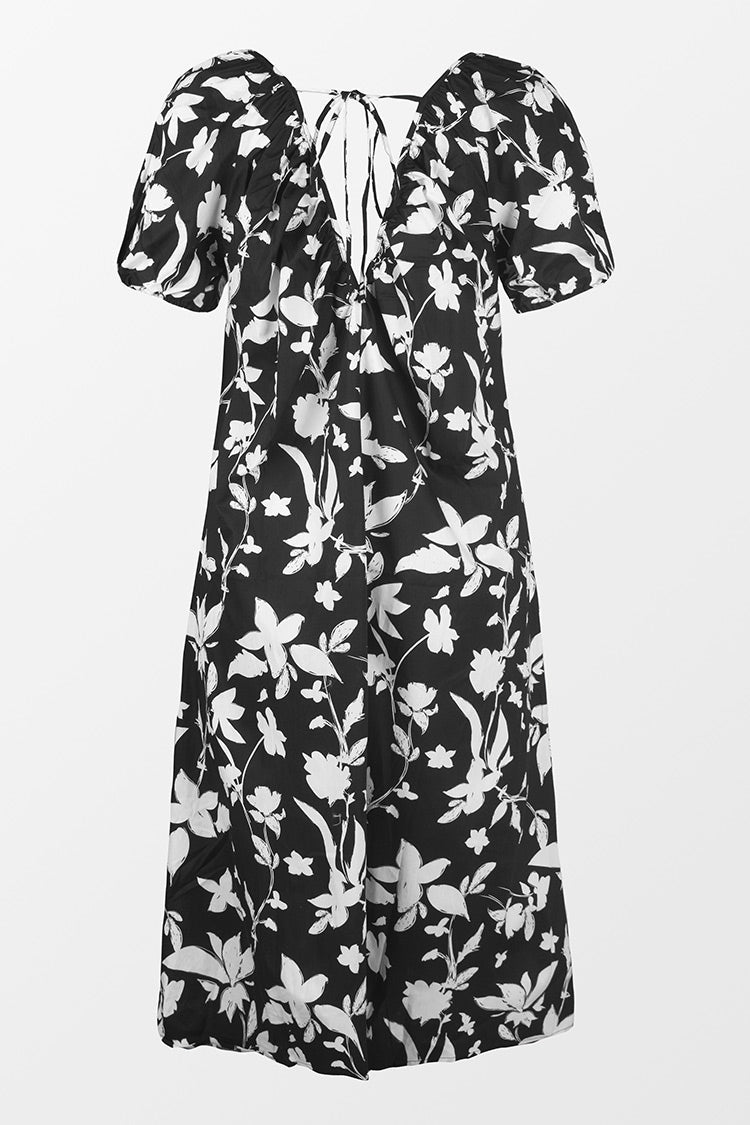 Vestido en forma de A Mangas abullonadas
