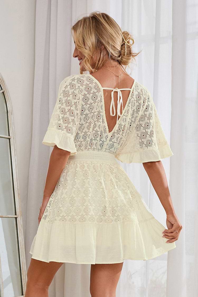 Vestido Escote pronunciado Mangas acampanadas Volantes