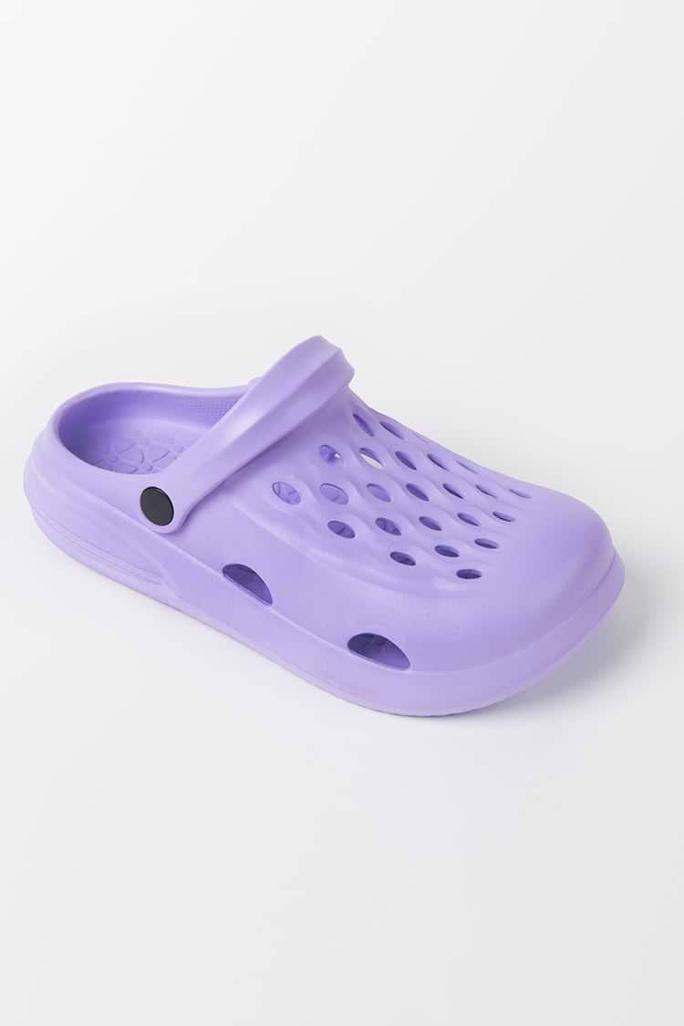 Sandalias de cocodrilo púrpura para el ocio