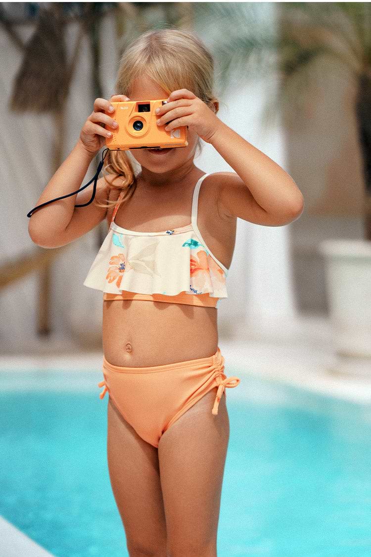 Top bandeau con volantes & Braga hispter para chicas