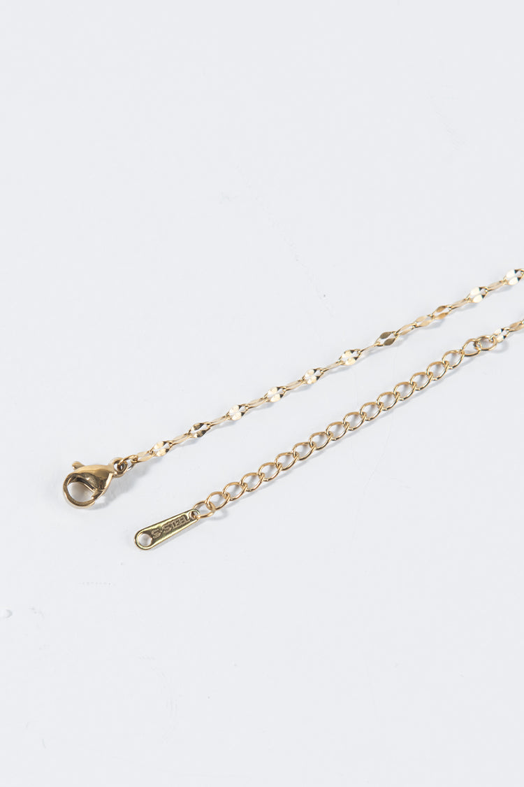 Collar con estampado de serpiente