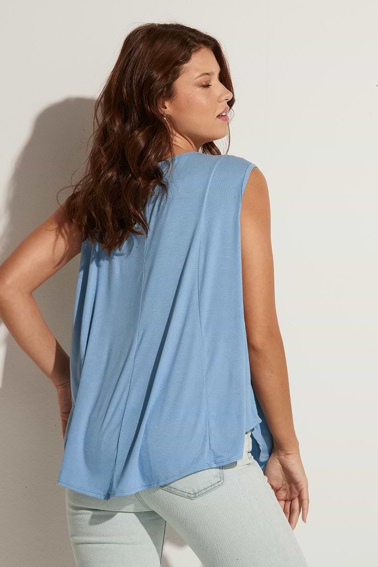 Top Pull over Escote V Sin mangas