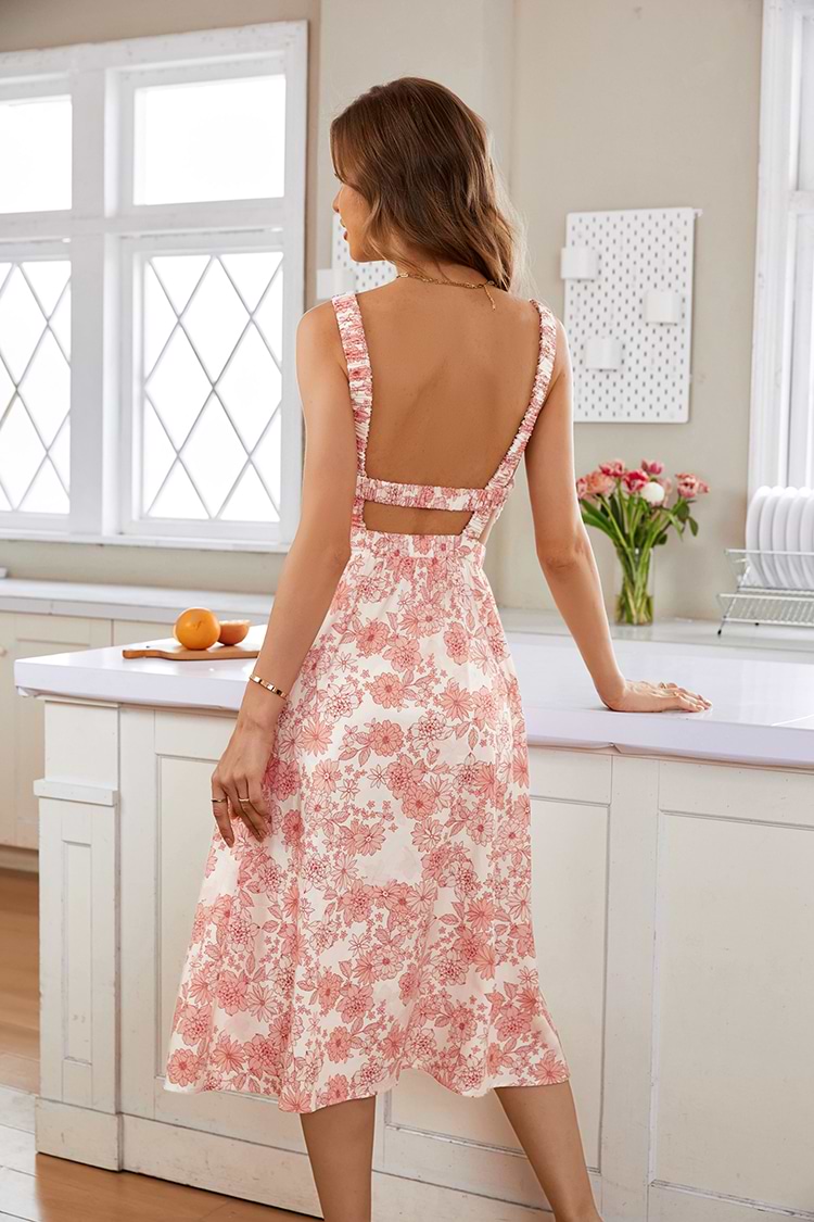 Vestido floral con frunces y espalda abierta