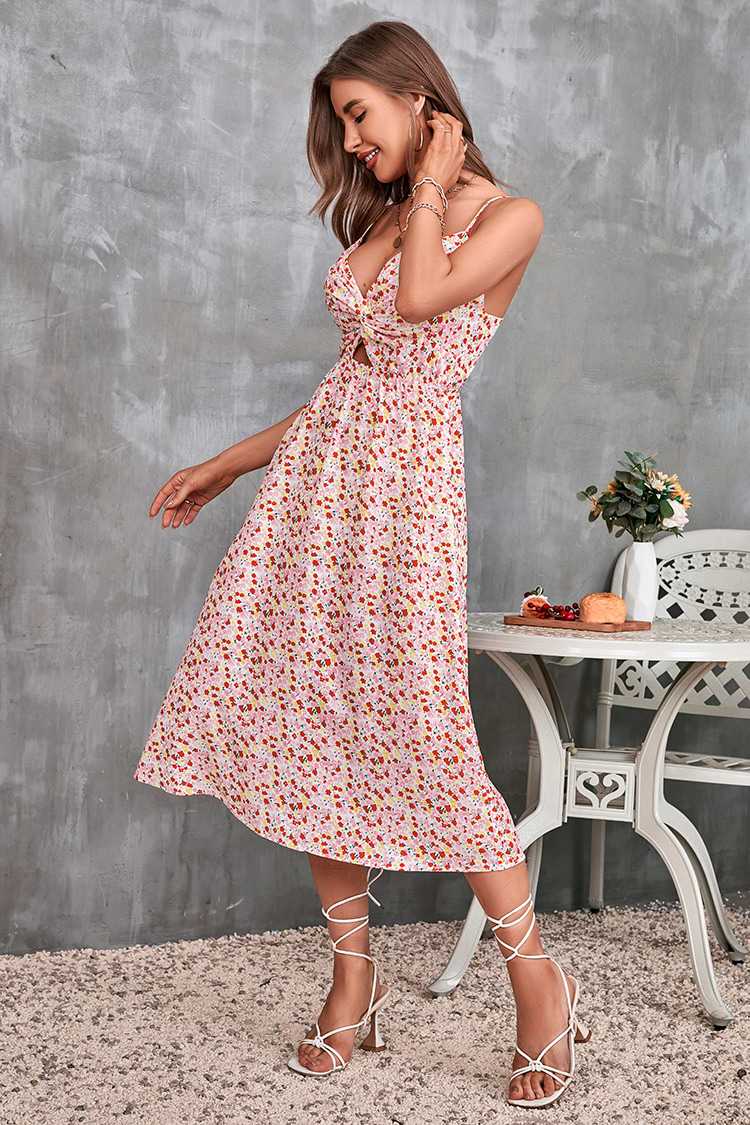 Vestido ditsy deslizado con frunces y recorte