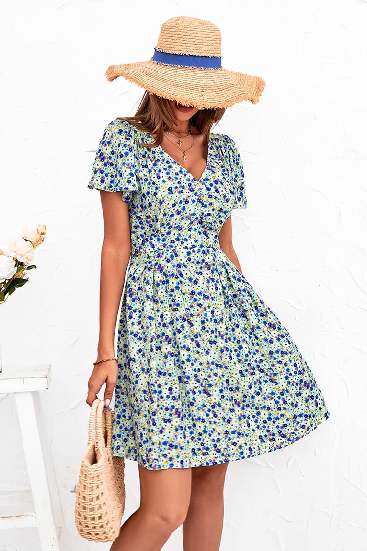 Vestido en forma de A Mid length Escote V Mangas acampanadas