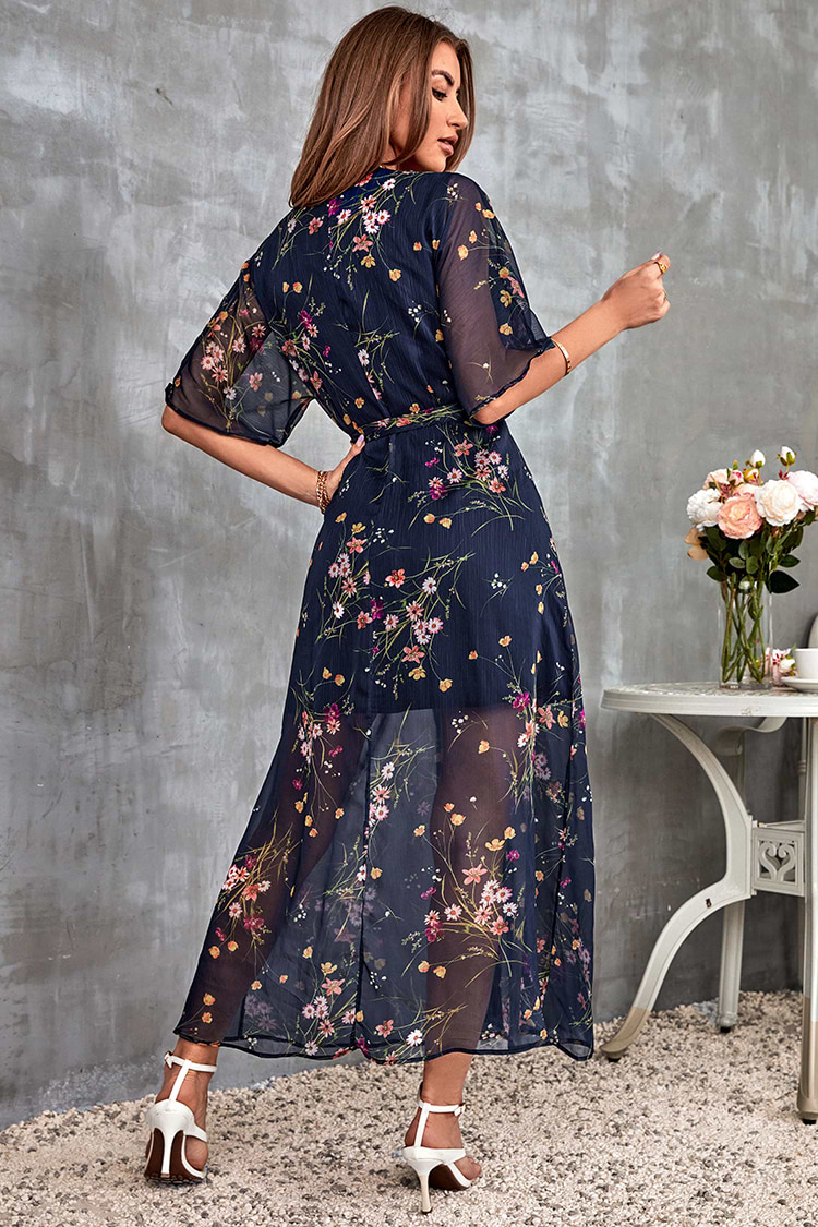 Robe maxi à lacer et col en V