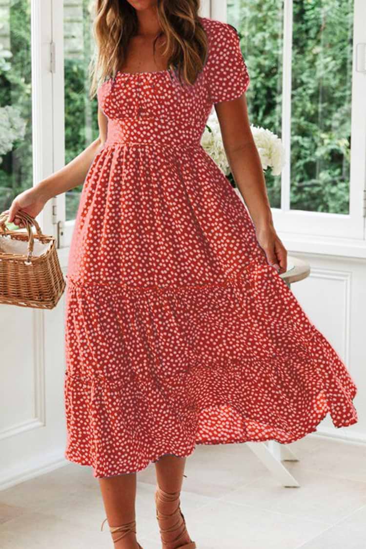 Ditsy-Kleid mit Blasenhülse und Rüschen