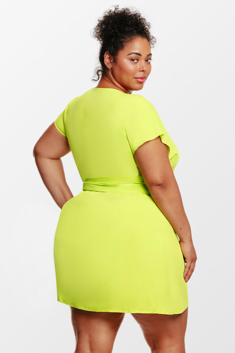 Minirobe portefeuille grande taille à nouer