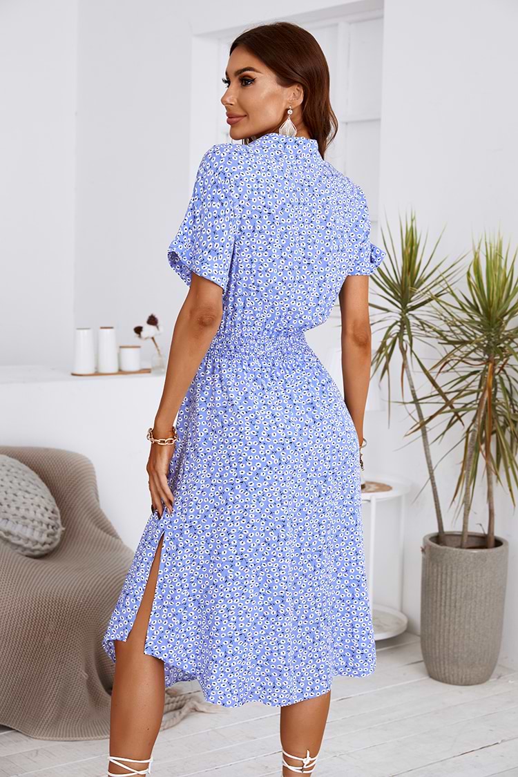 Ditsy-Kleid mit Hemdkragen und Gürtel