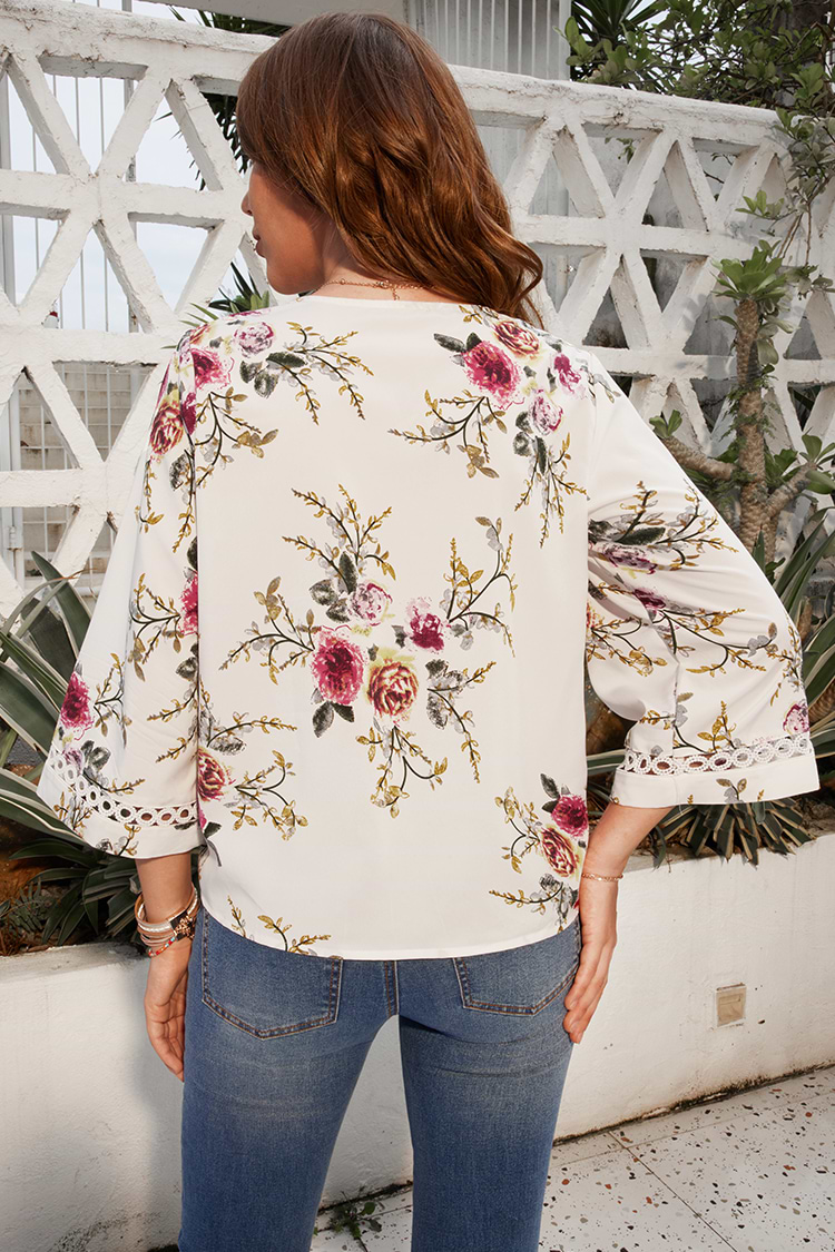 Tops con Ribetes de Encaje con Cuello en V y Mangas Acampanadas