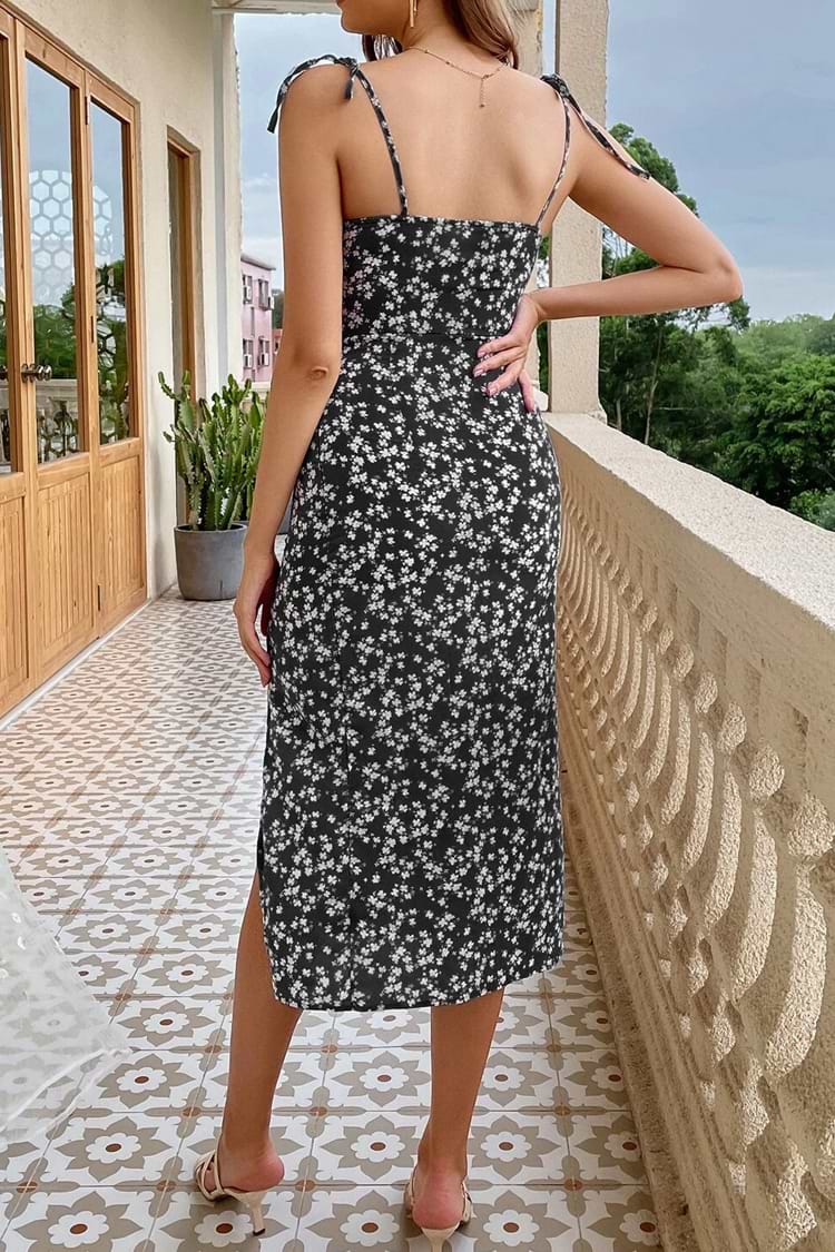 Mittellanges Blumen Slip Kleid in A-Form