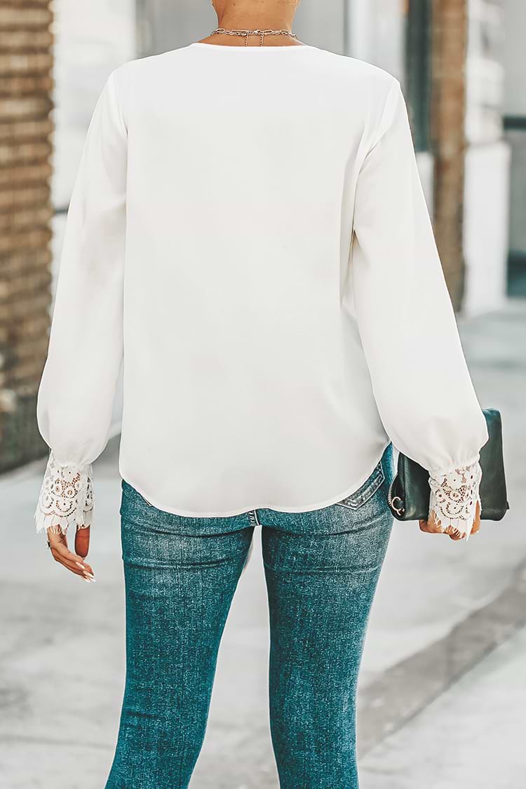 Top de Encaje con Lazo Frontal