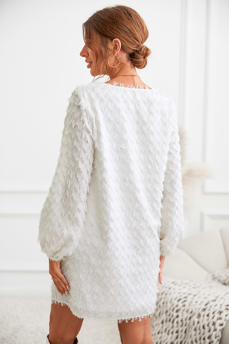 Vestido de Manga Larga con Flecos