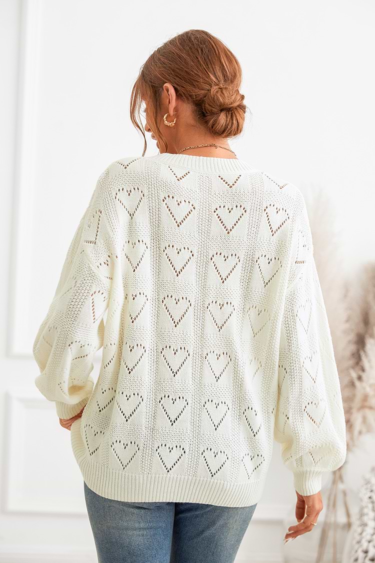 Weißer Pullover mit Herz-V-Ausschnitt