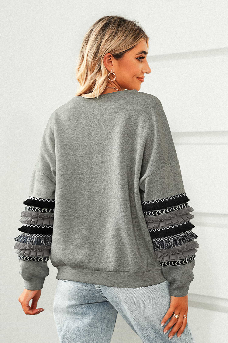 Gerüschtes Sweatshirt mit fallenden Ärmeln