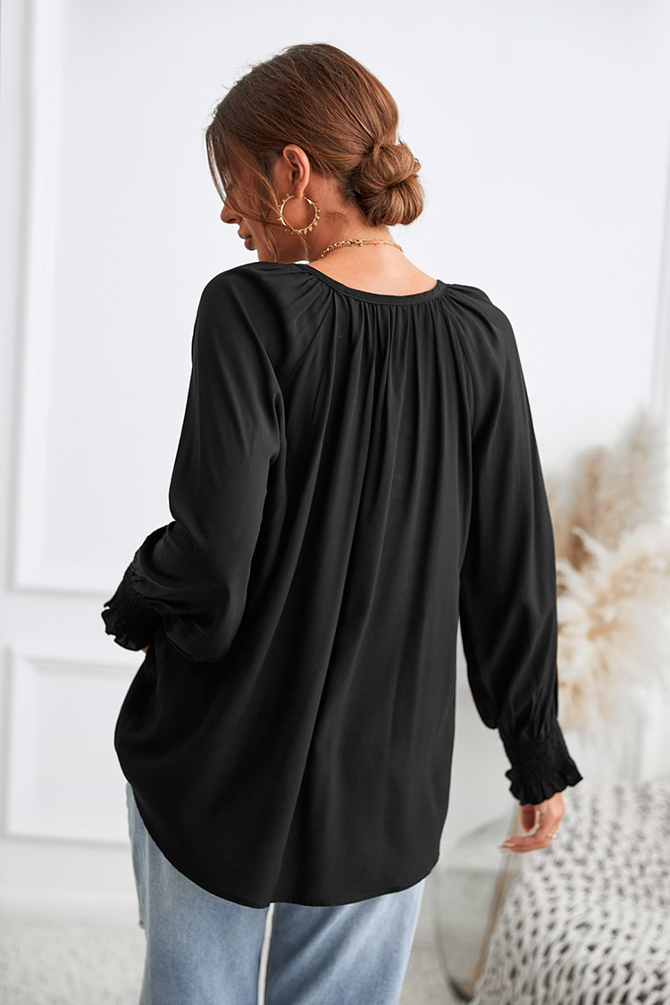 Schwarze V-Ausschnitt Bluse mit Trompetenärmeln