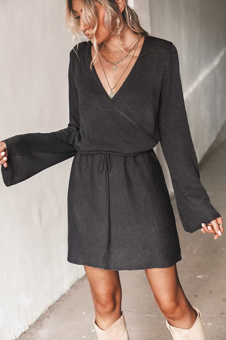 Long Sleeve Black Drawstring Jumper Dress