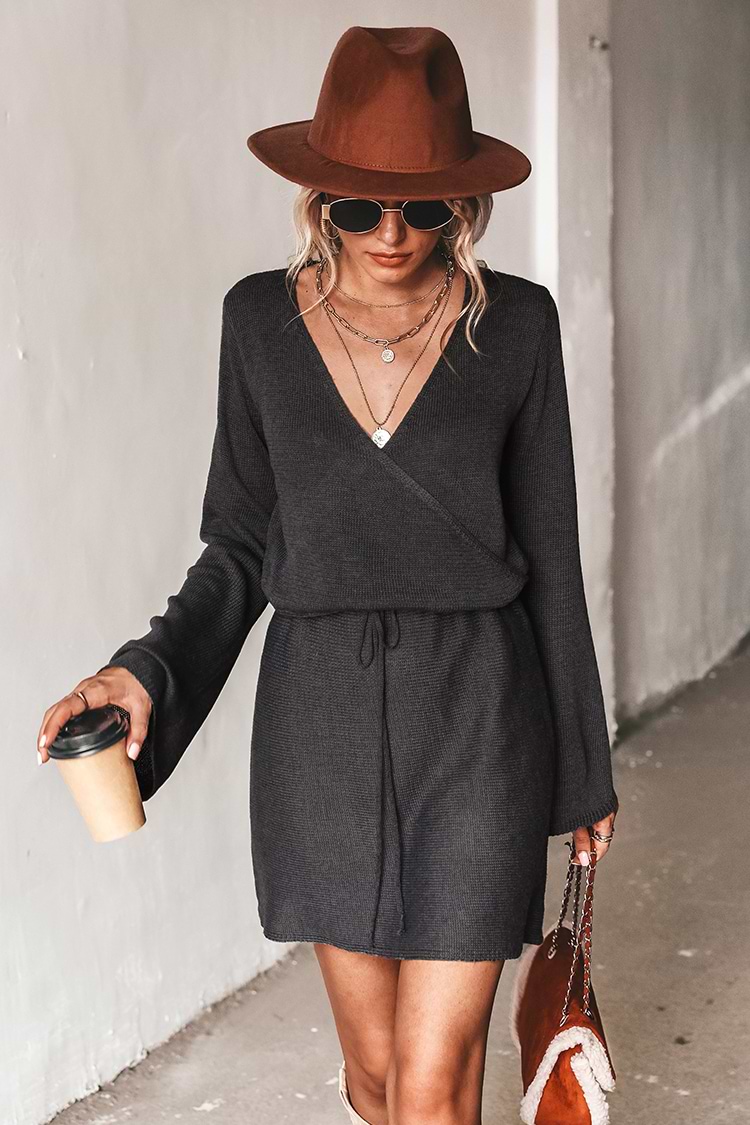 Long Sleeve Black Drawstring Jumper Dress