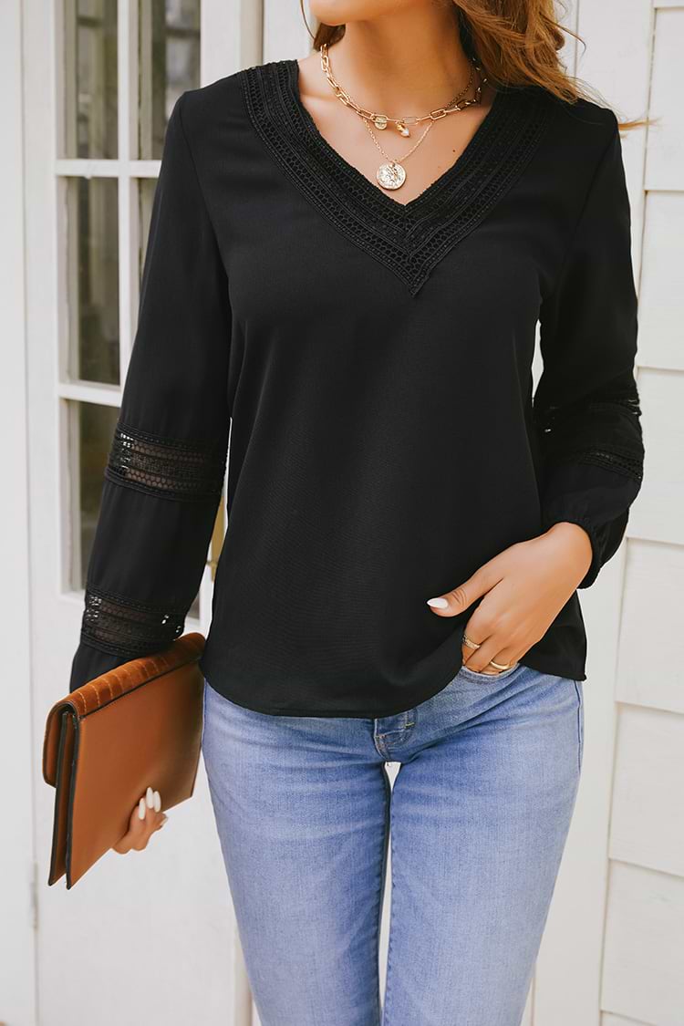 Top de Encaje con Cuello en V