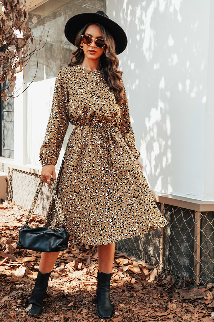 Vestido Midi con Estampado de Leopardo