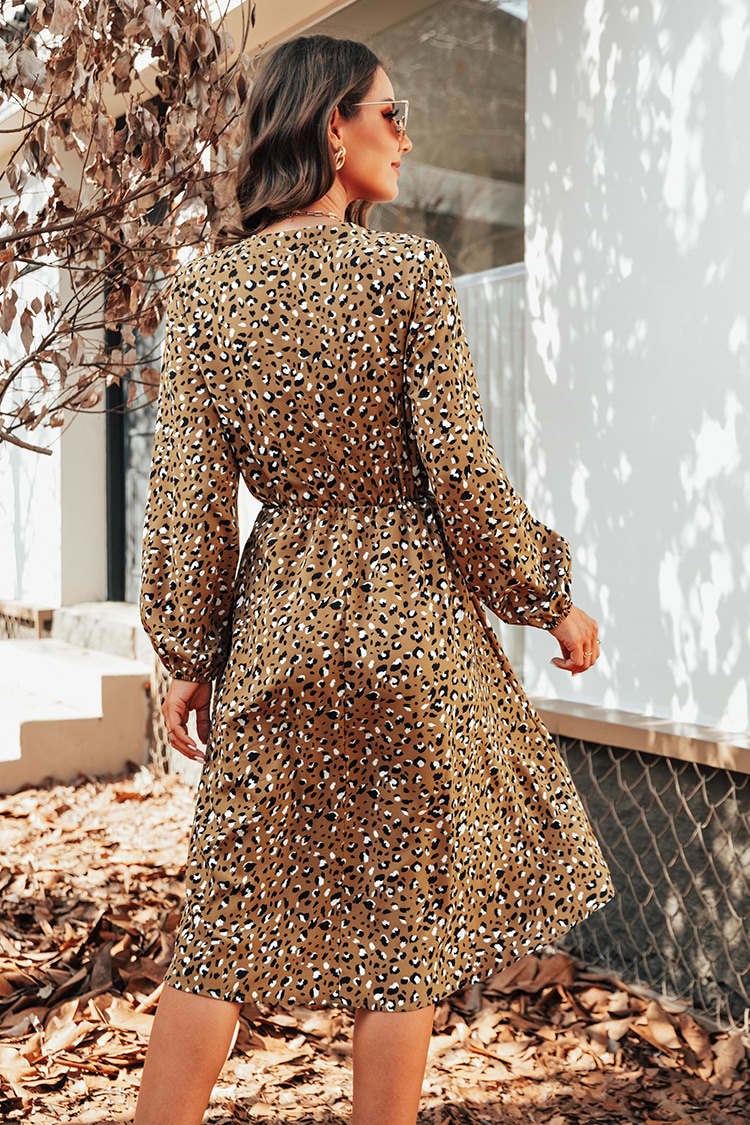 Vestido Midi con Estampado de Leopardo