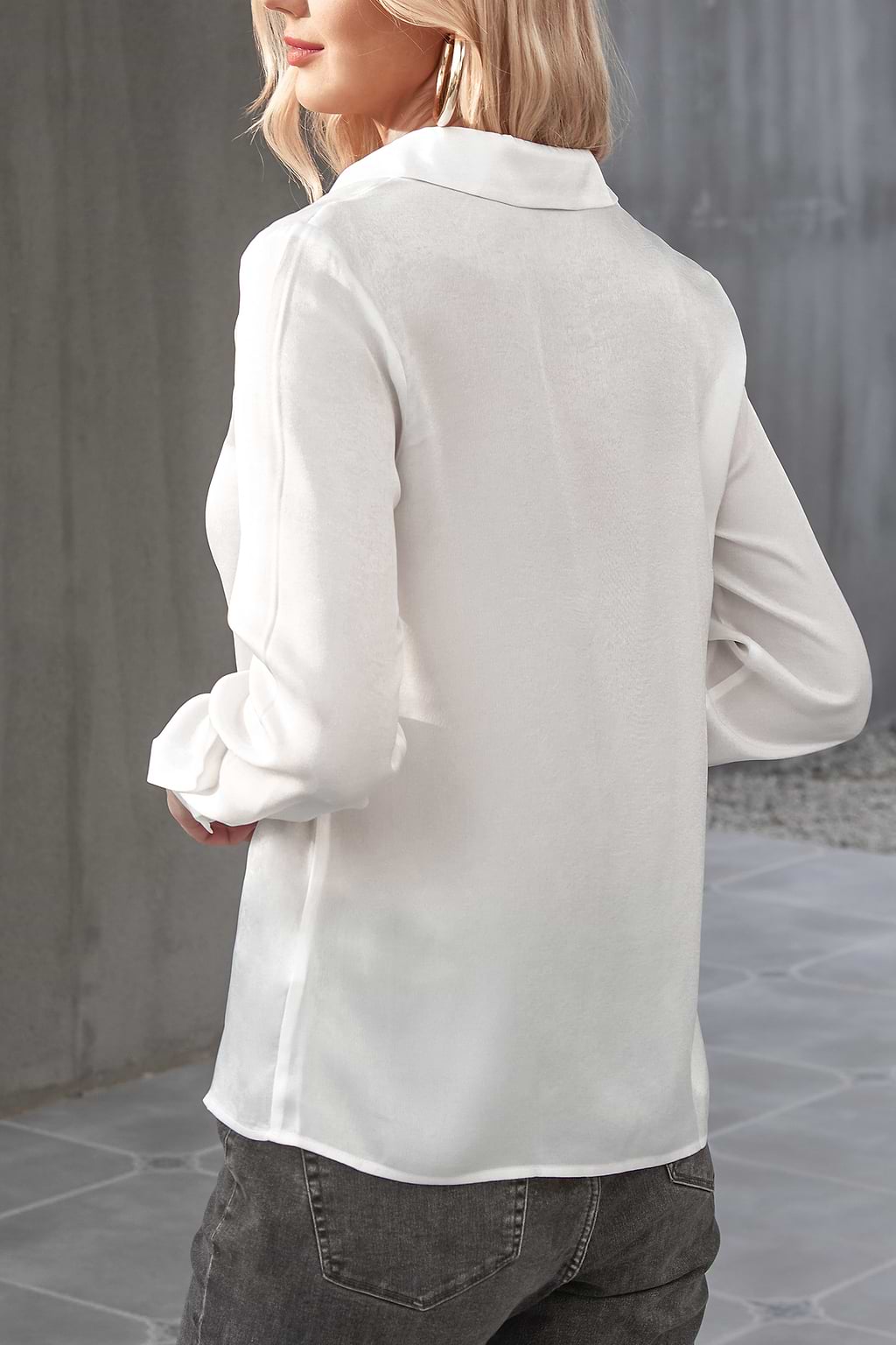 Centinela Twisted V-Neck Shirt