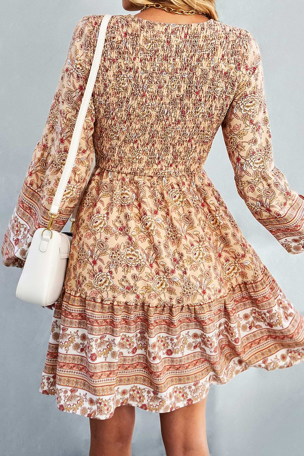 Aguas Blancas V-neck Bubble Sleeve Midi Dress