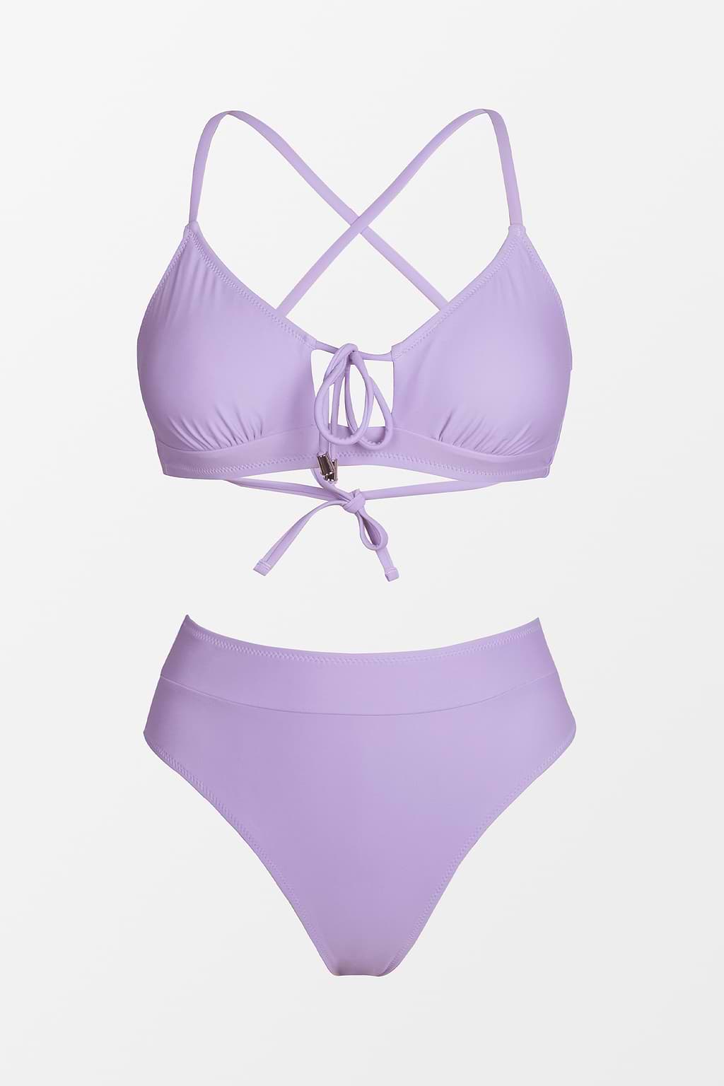 Bikini Morado con Tirantes Atados y Cintura Alta