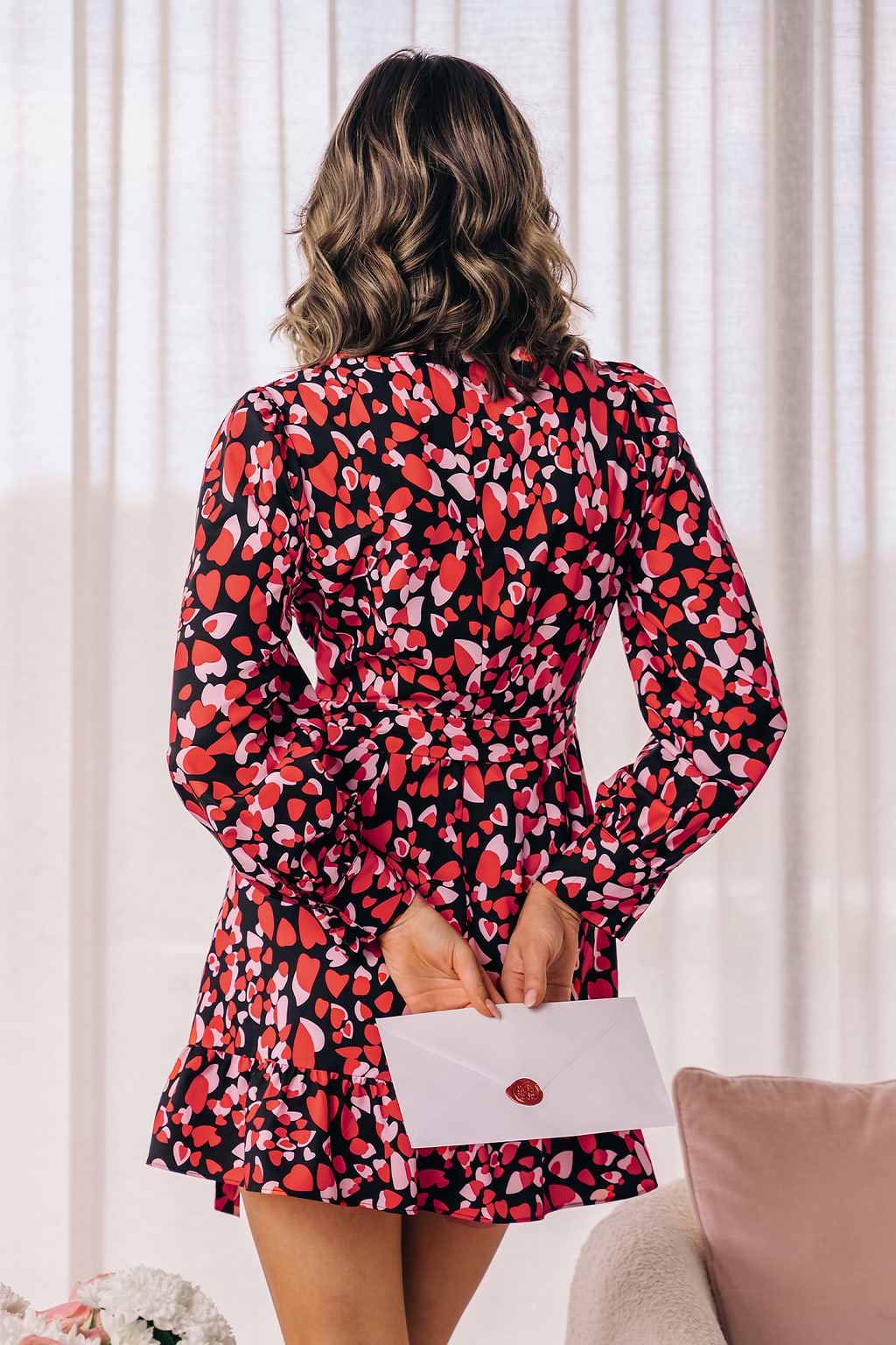 Anissa V-neck Long Sleeve Short Dress