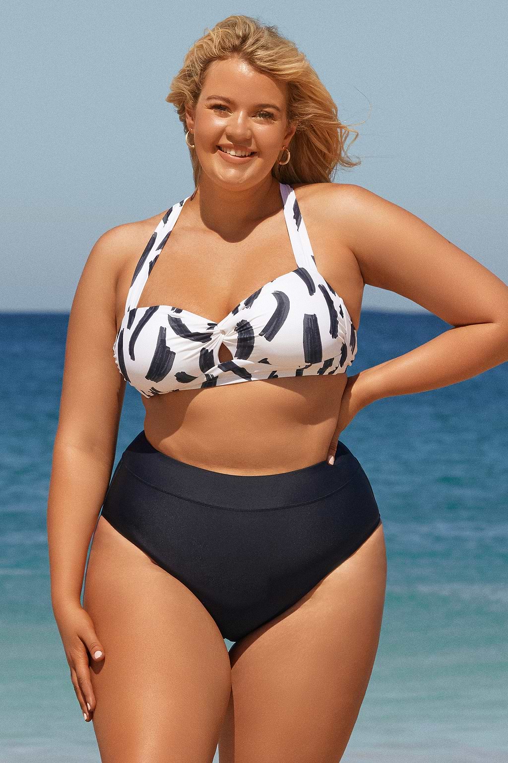 Conjunto de bikini con sujetador retorcido y cintura alta de talla grande