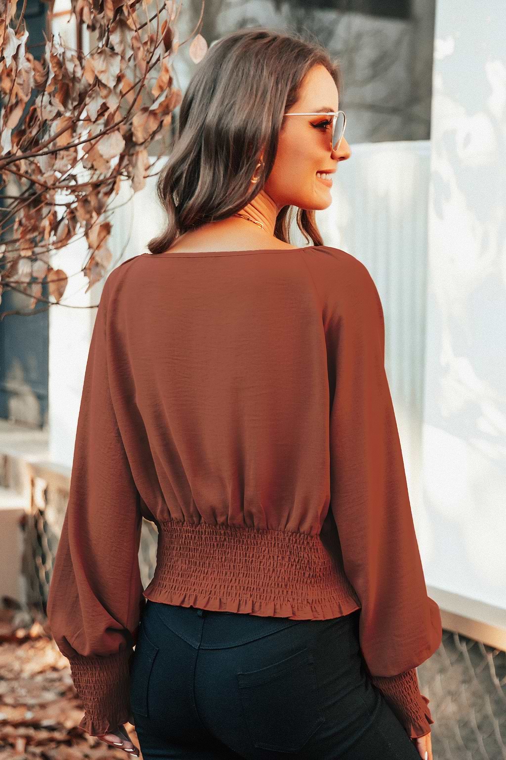 Gesmokte Rundhals-Bluse mit Bischofsärmeln