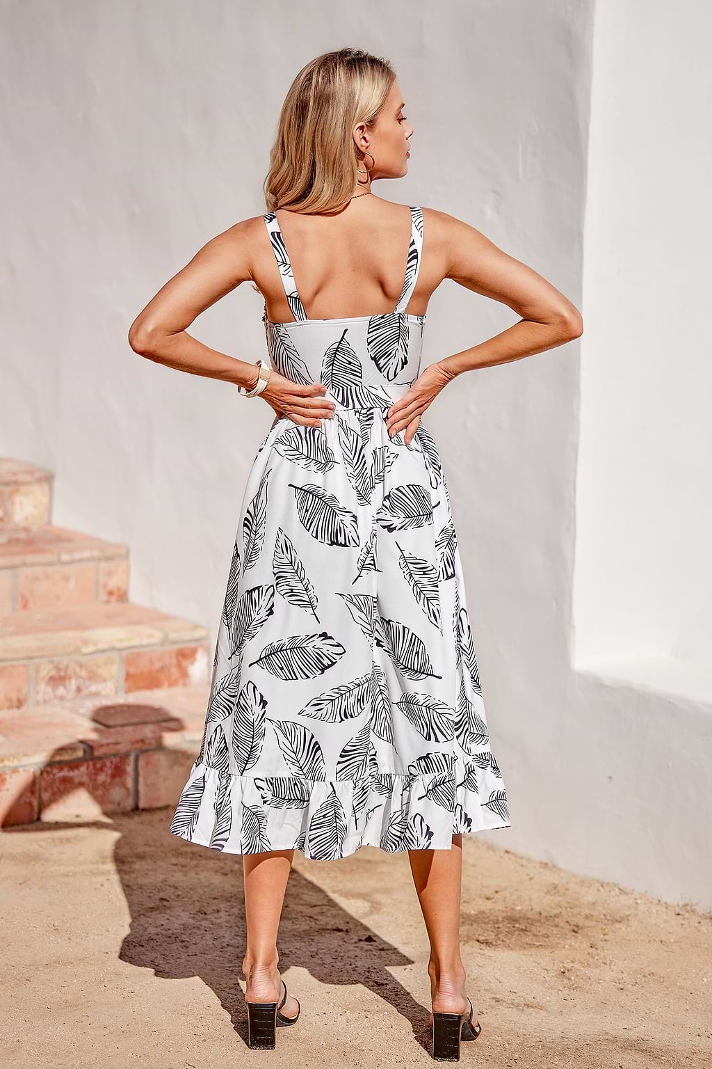 A-Linien-Midikleid mit Blattdruck und Gürtel