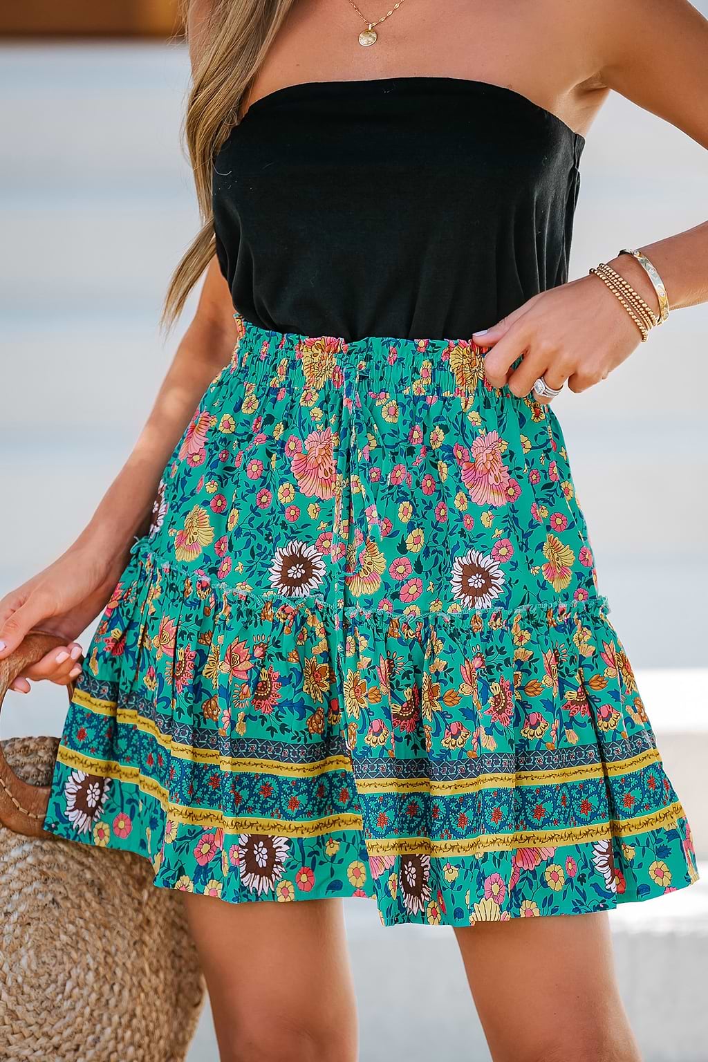 Minirock mit Kordelzug und Blumendruck