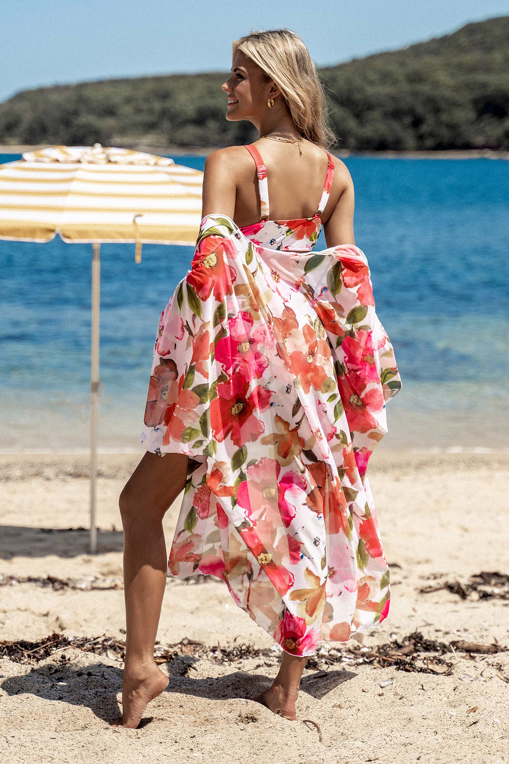 Maillot de bain 3 pièces à bikini floral et kimono de plage