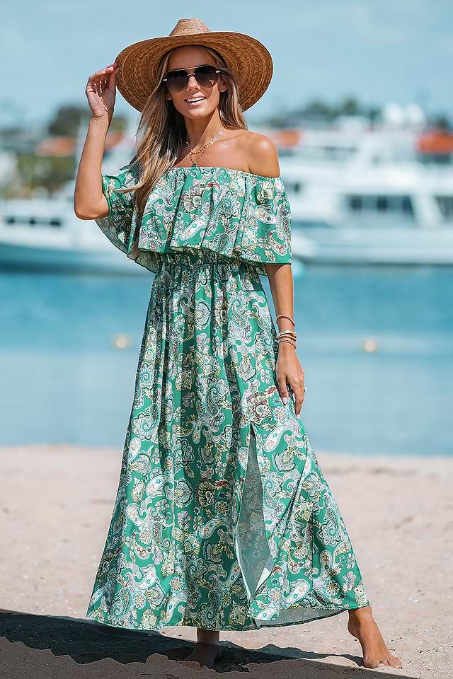 paisley dress Sundance Floral Maxi - S Size - Women's Dresses This stunning piece features a woven polyester construction adorned with an intricate paisley print in soft lilac pink tones Summerlyn Blue Paisley Print Midi