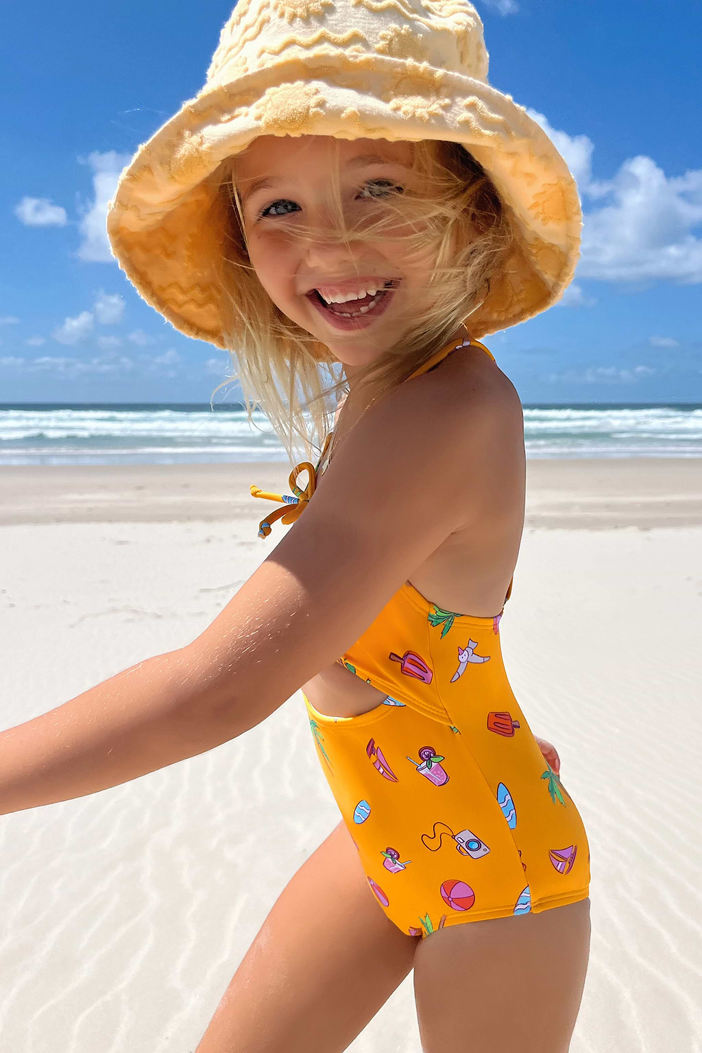 Girls Day At The Beach Conversational Print One Piece Swimsuit