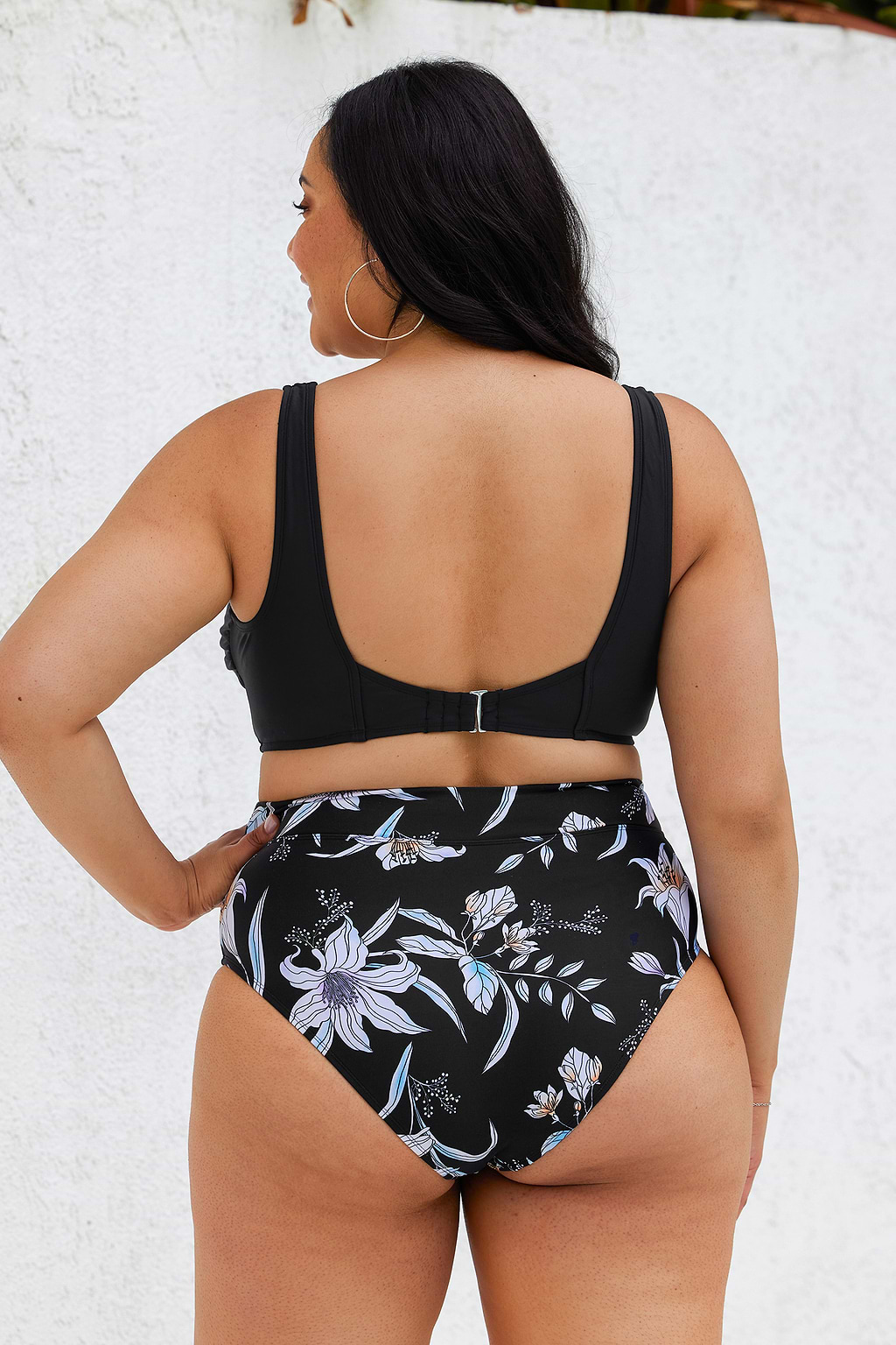 Elegant Daffodils Knotted Top & High Waist Plus Size Bikini Set