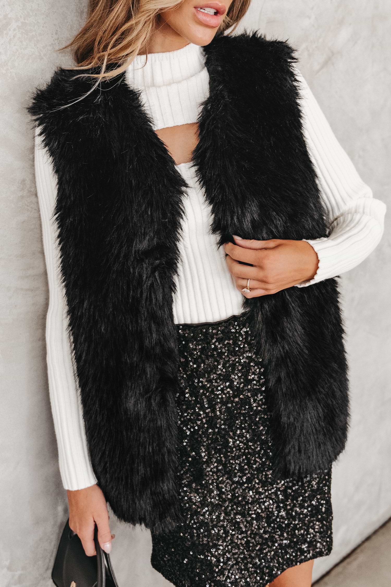 【値下げ】VEGAN FUR GILET / Birthday Bash VEGAN FUR GILET IVORY - BIRTHDAY BASH｜ノースリーブ