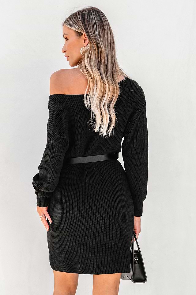 Robe pull avec épaules dénudées et ceinture à joint torique