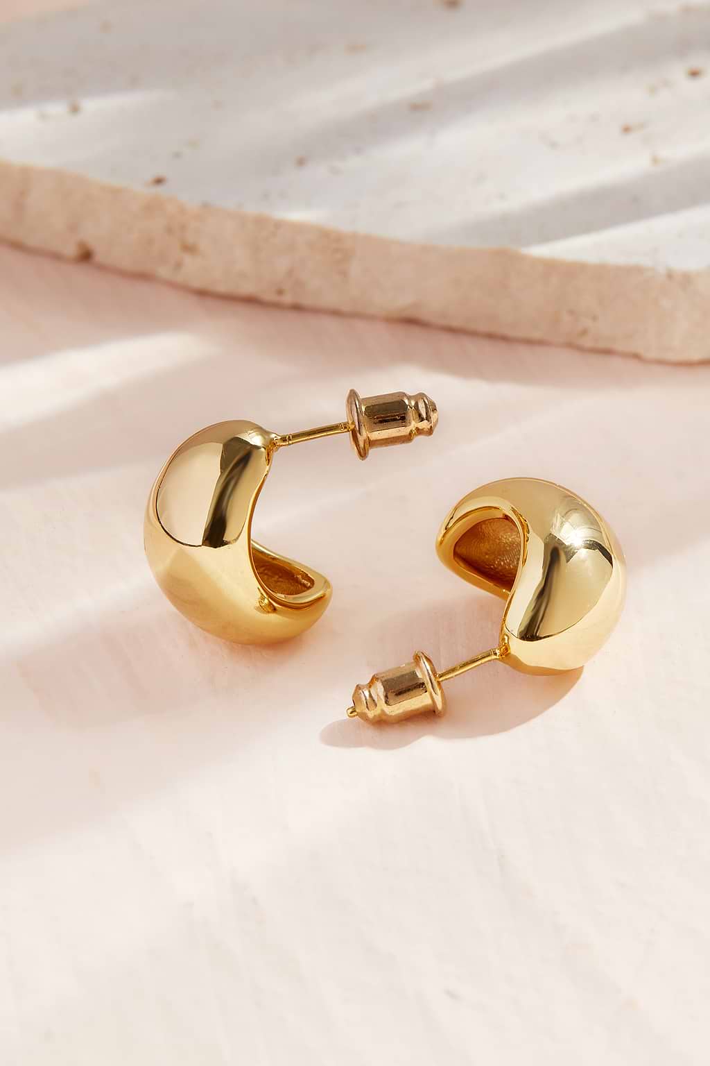 Boucles d'oreilles pendantes géométriques